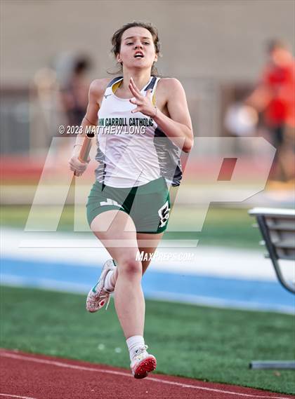 Thumbnail 2 in Husky Hilltop Classic photogallery.