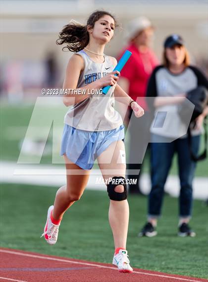 Thumbnail 1 in Husky Hilltop Classic photogallery.