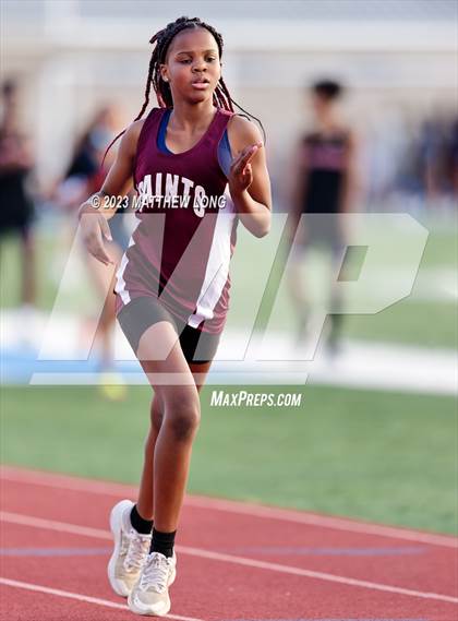 Thumbnail 3 in Husky Hilltop Classic photogallery.