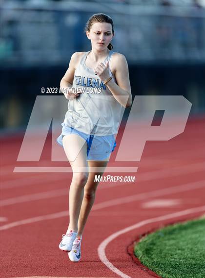 Thumbnail 2 in Husky Hilltop Classic photogallery.