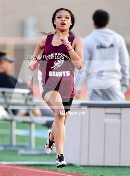 Thumbnail 2 in Husky Hilltop Classic photogallery.