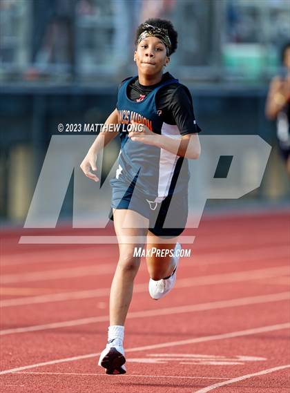 Thumbnail 3 in Husky Hilltop Classic photogallery.