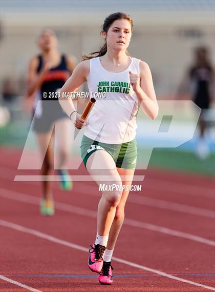 Thumbnail 2 in Husky Hilltop Classic photogallery.