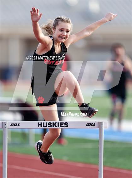 Thumbnail 1 in Husky Hilltop Classic photogallery.