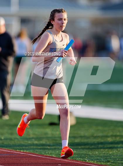 Thumbnail 2 in Husky Hilltop Classic photogallery.