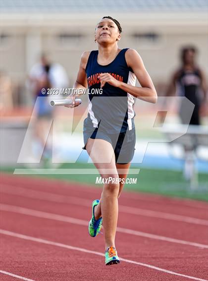Thumbnail 3 in Husky Hilltop Classic photogallery.