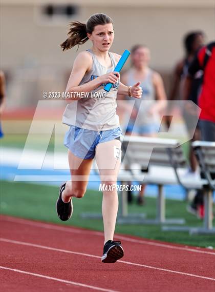 Thumbnail 1 in Husky Hilltop Classic photogallery.