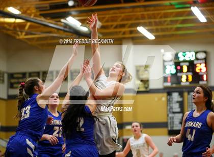 Thumbnail 2 in Leonard @ Whitewright photogallery.