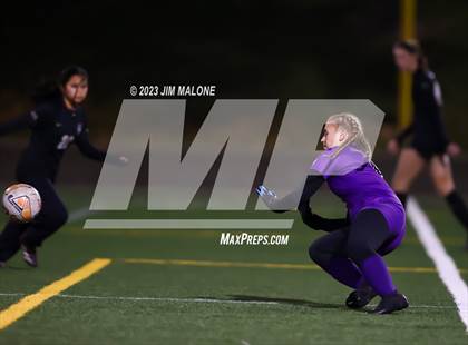 Thumbnail 3 in Archbishop Mitty vs. Maria Carrillo photogallery.