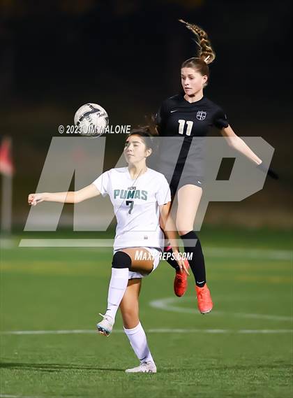 Thumbnail 2 in Archbishop Mitty vs. Maria Carrillo photogallery.