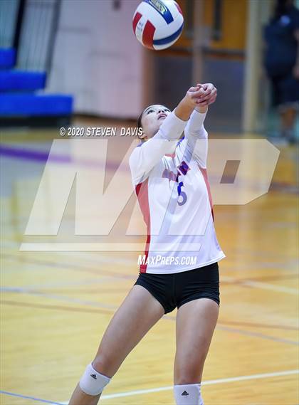 Thumbnail 2 in O'Connor @ Mountain View (AIA 6A Quarterfinals) photogallery.