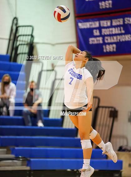 Thumbnail 1 in O'Connor @ Mountain View (AIA 6A Quarterfinals) photogallery.