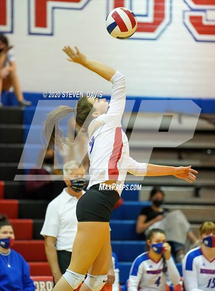 Thumbnail 2 in O'Connor @ Mountain View (AIA 6A Quarterfinals) photogallery.