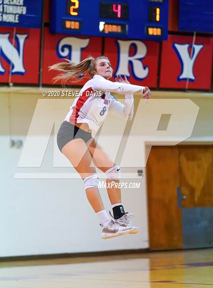 Thumbnail 3 in O'Connor @ Mountain View (AIA 6A Quarterfinals) photogallery.