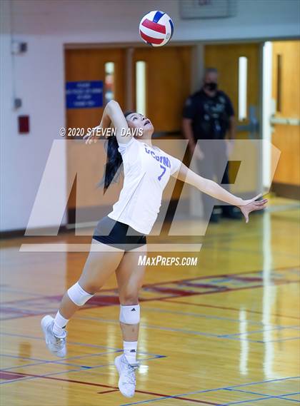 Thumbnail 1 in O'Connor @ Mountain View (AIA 6A Quarterfinals) photogallery.