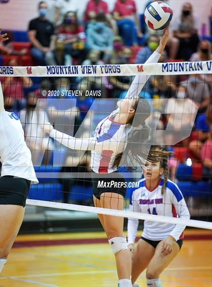 Thumbnail 2 in O'Connor @ Mountain View (AIA 6A Quarterfinals) photogallery.