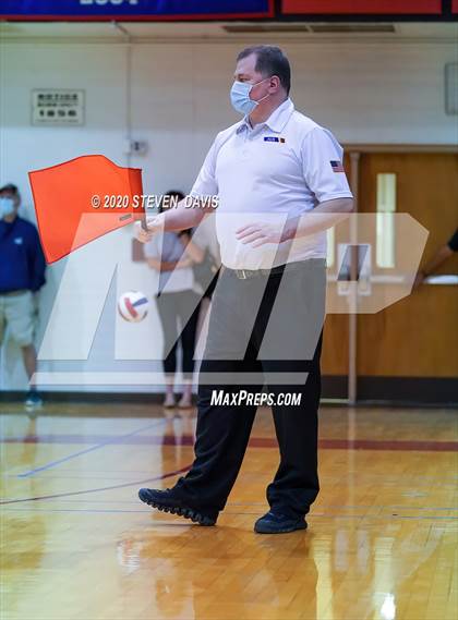 Thumbnail 1 in O'Connor @ Mountain View (AIA 6A Quarterfinals) photogallery.