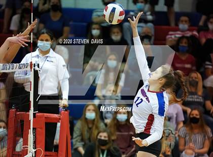 Thumbnail 2 in O'Connor @ Mountain View (AIA 6A Quarterfinals) photogallery.
