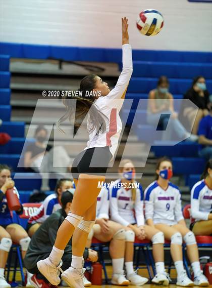 Thumbnail 1 in O'Connor @ Mountain View (AIA 6A Quarterfinals) photogallery.