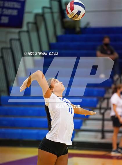 Thumbnail 2 in O'Connor @ Mountain View (AIA 6A Quarterfinals) photogallery.