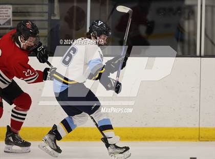 Thumbnail 3 in Valor Christian vs. Denver East (CHSAA 5A Quarterfinals) photogallery.