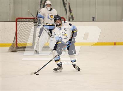 Thumbnail 1 in Valor Christian vs. Denver East (CHSAA 5A Quarterfinals) photogallery.