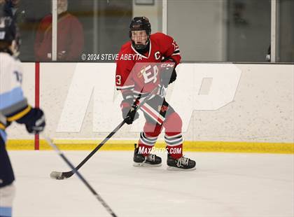 Thumbnail 3 in Valor Christian vs. Denver East (CHSAA 5A Quarterfinals) photogallery.
