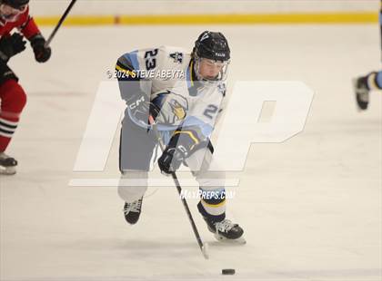 Thumbnail 2 in Valor Christian vs. Denver East (CHSAA 5A Quarterfinals) photogallery.