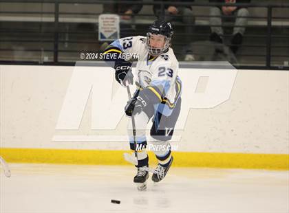 Thumbnail 1 in Valor Christian vs. Denver East (CHSAA 5A Quarterfinals) photogallery.