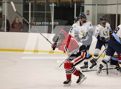Thumbnail 3 in Valor Christian vs. Denver East (CHSAA 5A Quarterfinals) photogallery.
