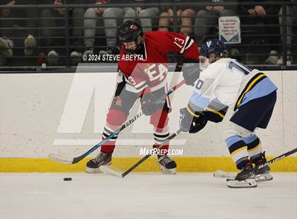 Thumbnail 2 in Valor Christian vs. Denver East (CHSAA 5A Quarterfinals) photogallery.
