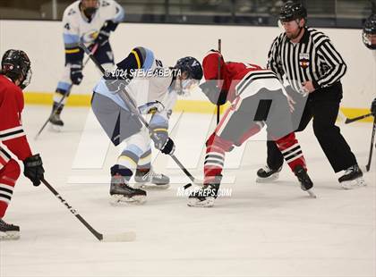 Thumbnail 3 in Valor Christian vs. Denver East (CHSAA 5A Quarterfinals) photogallery.