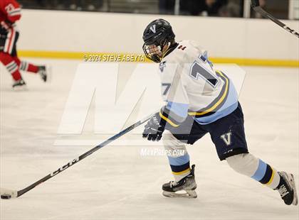 Thumbnail 2 in Valor Christian vs. Denver East (CHSAA 5A Quarterfinals) photogallery.
