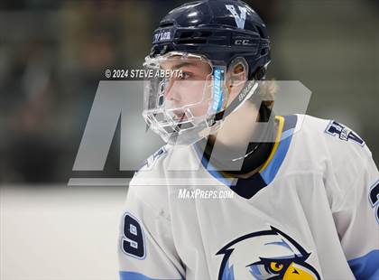 Thumbnail 1 in Valor Christian vs. Denver East (CHSAA 5A Quarterfinals) photogallery.
