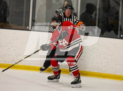 Thumbnail 3 in Valor Christian vs. Denver East (CHSAA 5A Quarterfinals) photogallery.