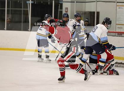 Thumbnail 2 in Valor Christian vs. Denver East (CHSAA 5A Quarterfinals) photogallery.