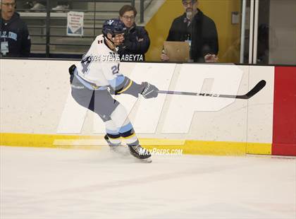Thumbnail 3 in Valor Christian vs. Denver East (CHSAA 5A Quarterfinals) photogallery.