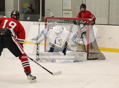 Thumbnail 3 in Valor Christian vs. Denver East (CHSAA 5A Quarterfinals) photogallery.
