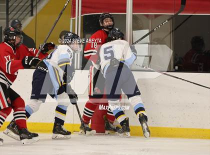 Thumbnail 3 in Valor Christian vs. Denver East (CHSAA 5A Quarterfinals) photogallery.