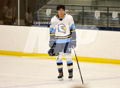 Thumbnail 2 in Valor Christian vs. Denver East (CHSAA 5A Quarterfinals) photogallery.