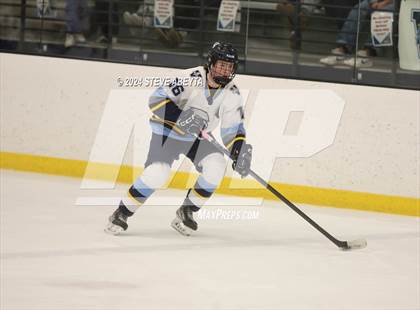 Thumbnail 3 in Valor Christian vs. Denver East (CHSAA 5A Quarterfinals) photogallery.