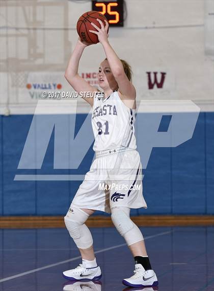 Thumbnail 2 in Lincoln vs. Shasta (45th Doroth Speck Memorial) photogallery.