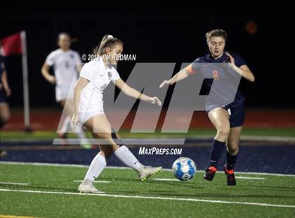 Thumbnail 3 in Rouse @ Glenn photogallery.