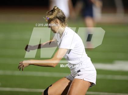Thumbnail 2 in Rouse @ Glenn photogallery.