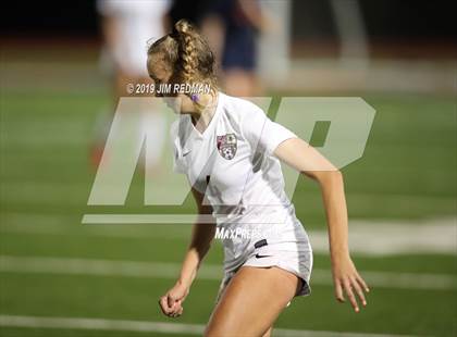 Thumbnail 3 in Rouse @ Glenn photogallery.