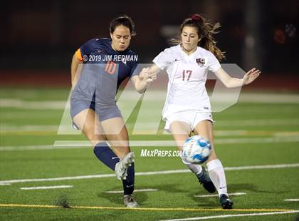 Thumbnail 2 in Rouse @ Glenn photogallery.