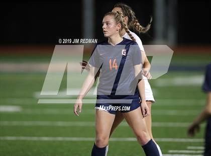 Thumbnail 3 in Rouse @ Glenn photogallery.