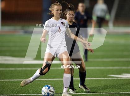 Thumbnail 3 in Rouse @ Glenn photogallery.