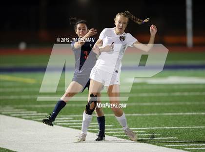 Thumbnail 3 in Rouse @ Glenn photogallery.