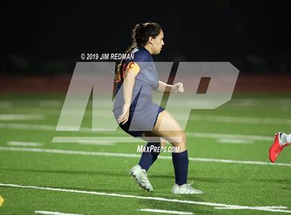 Thumbnail 3 in Rouse @ Glenn photogallery.
